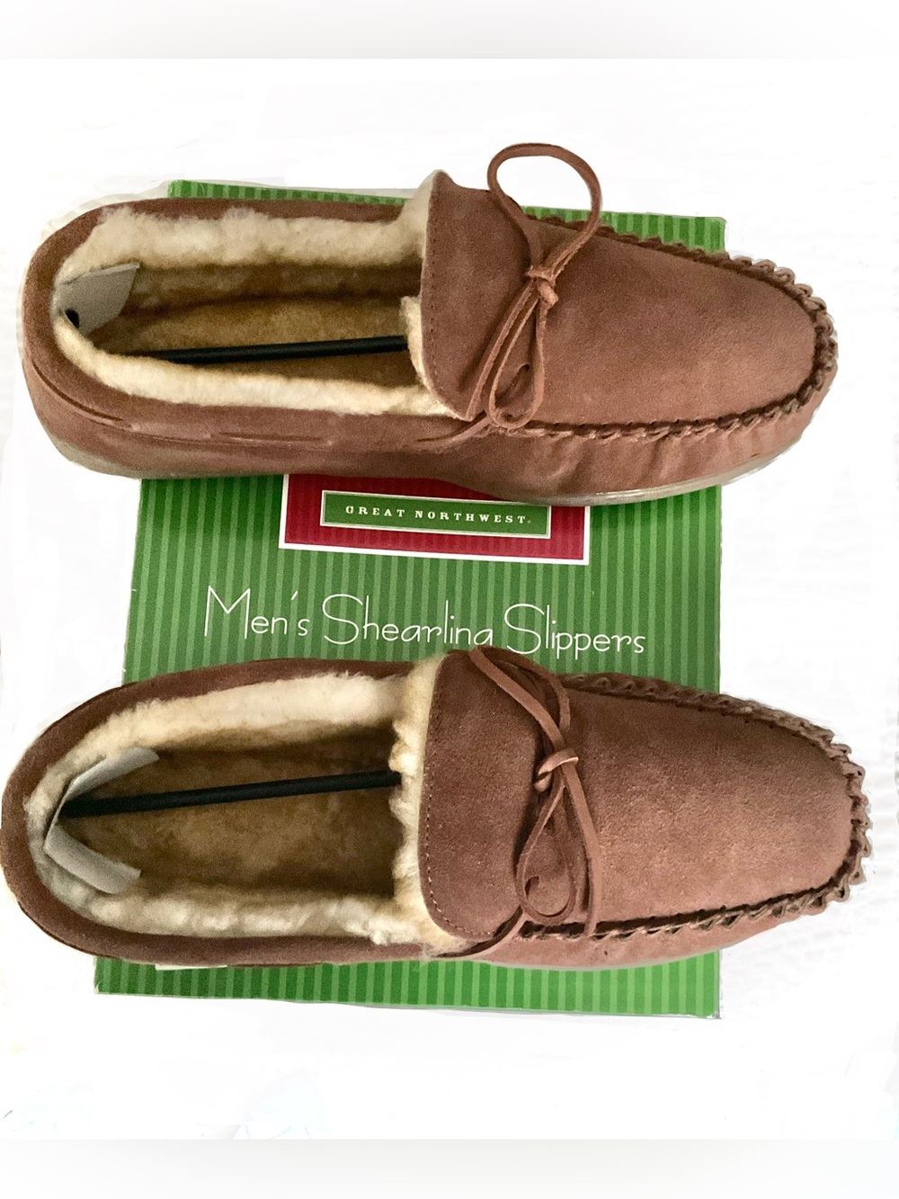 BNWT Great NW Clothing Co Tan Suede Leather Moccasin Shearling Slippers for Men - Picture 6 of 14